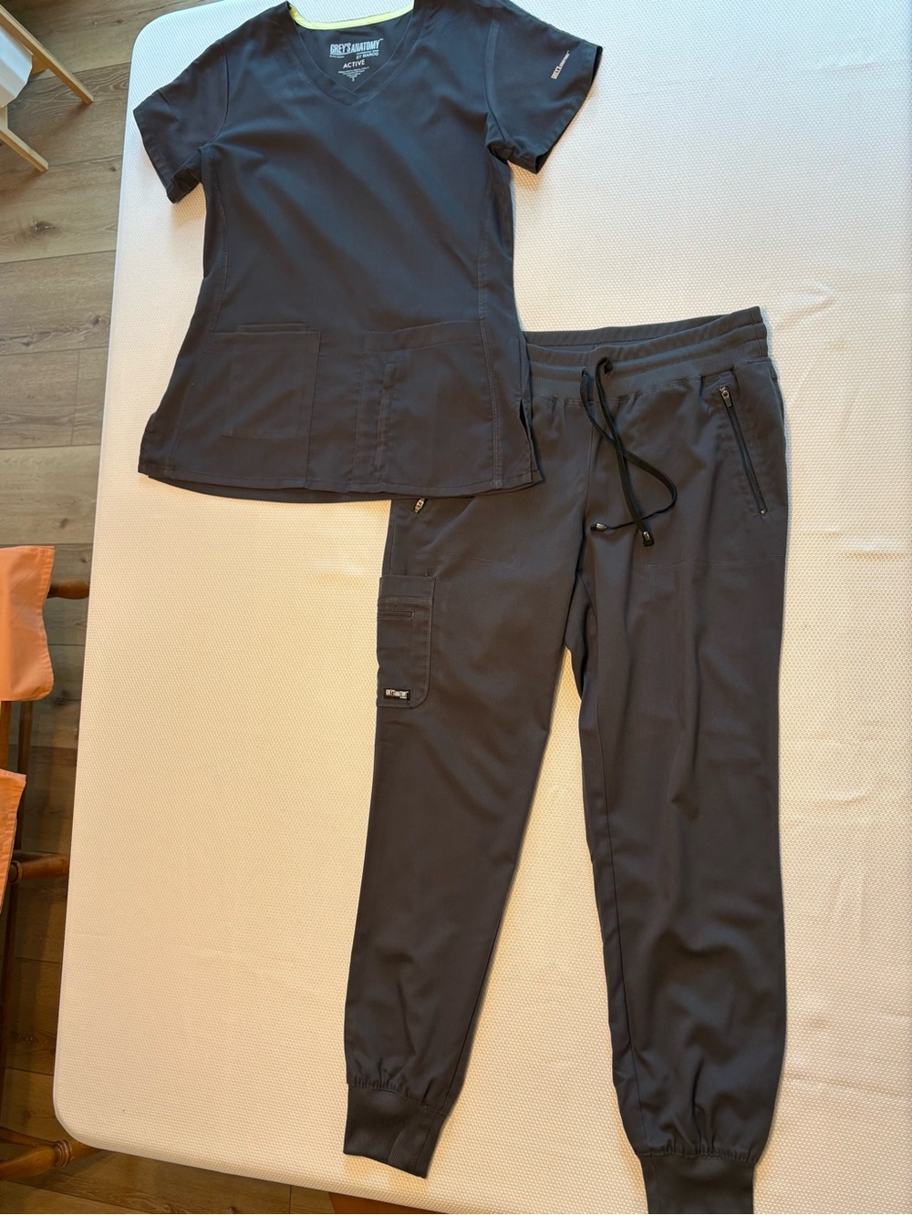 Grey's Anatomy Charcoal Women's Jogger Scrub Pants